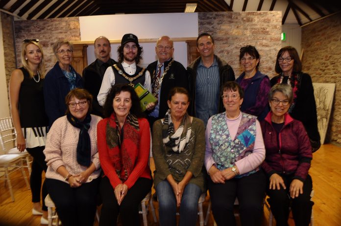 descendents of Catherine Schubert ne O'Hare, originally from Rathfriland,