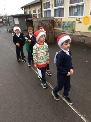 Daily Mile Santa Run image 14