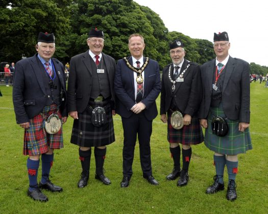 Lurgan Park is filled with the sound of pipes and drums