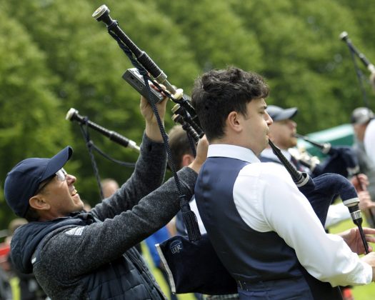 Lurgan Park is filled with the sound of pipes and drums