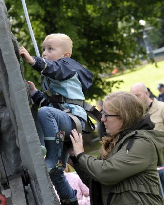 Lurgan Park is filled with the sound of pipes and drums