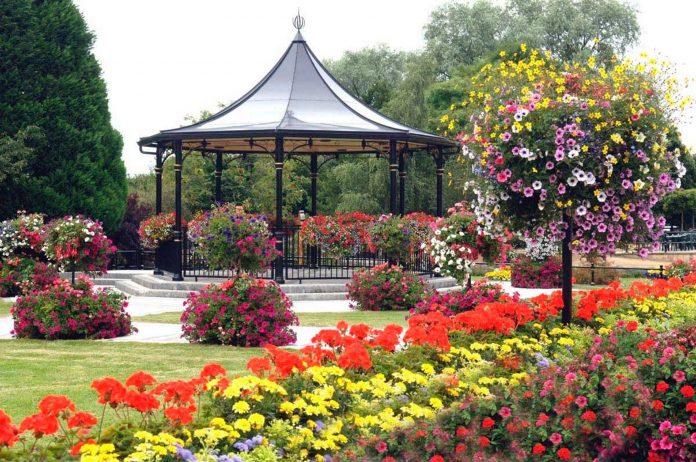 Scarva bandstand in bloom Scarva bandstand in bloom
