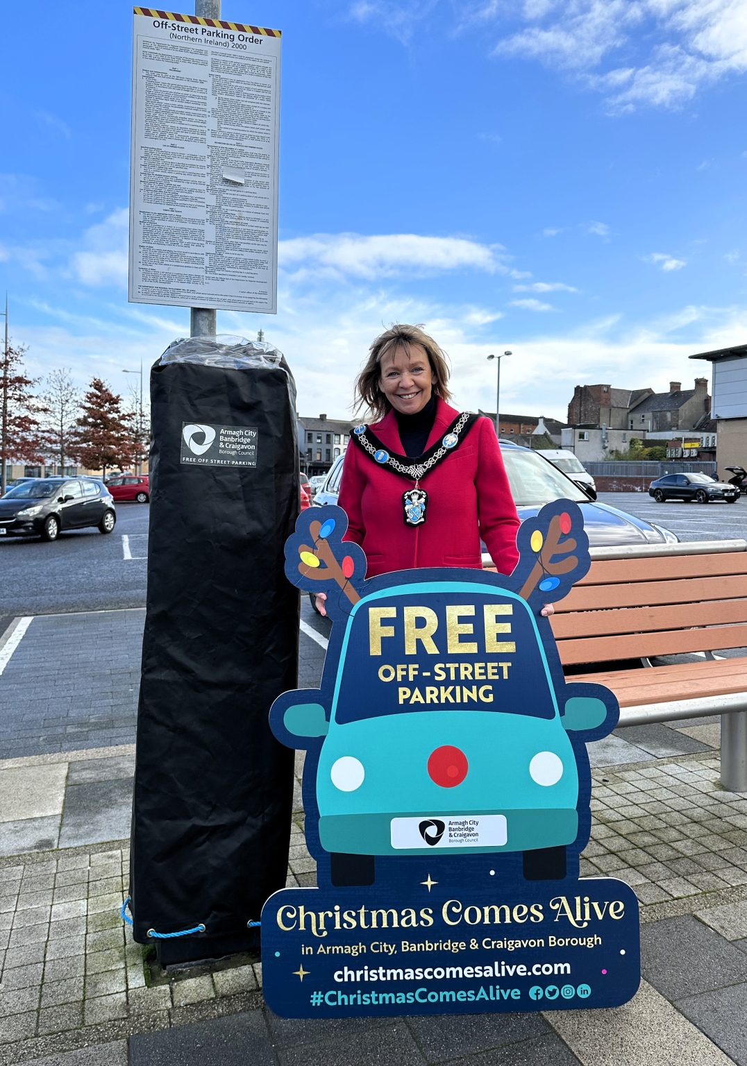 Lord Mayor Alderman Margaret Tinsley announces free parking in council-owned off-street pay-and-display car parks in Armagh City, Banbridge, Lurgan and Portadown on Saturday 2nd, 9th, 16th, and 23rd December.