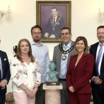 Lord Mayor Alderman Stephen Moutray welcomes renowned figurative sculptor Jethro Crabb to The Palace, Armagh, for the unveiling of a maquette (small-scale model) of the bronze portrait bust to honour Her Late Majesty Queen Elizabeth II. Also pictured are Alderman Paul Berry, Chair of the Governance, Resources and Strategy Committee Councillor Kate Evans; Interim Chief Executive Charlene Stoops; and Councillor Keith Ratcliffe.