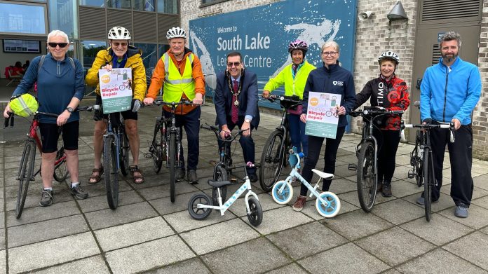 Bike Repair Workshops 2026 Lord Mayor of ABC Borough, Ald Stephen Moutray is joined by members of the ABC Recycling Team and the Over the Hill Cycling Club, to launch the forthcoming bike repair workshops, which are happening on June 4 and June 5.