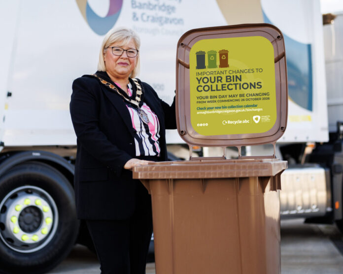 260922_024_lid Lord Mayor of ABC Borough, Councillor Mary O’Dowd launches the Bin Changes campaign.